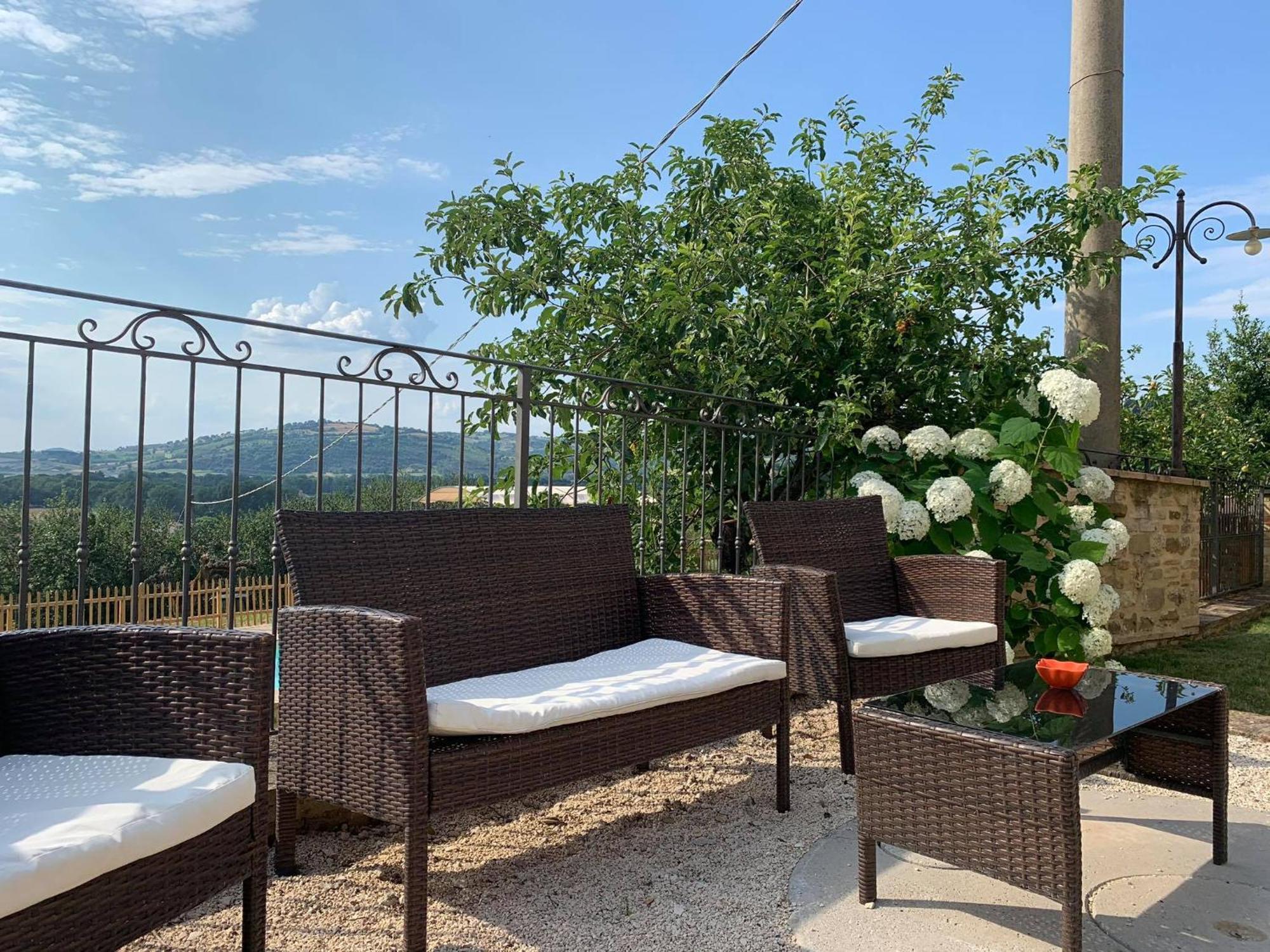 Agriturismo La Palazzetta Di 阿西西 外观 照片